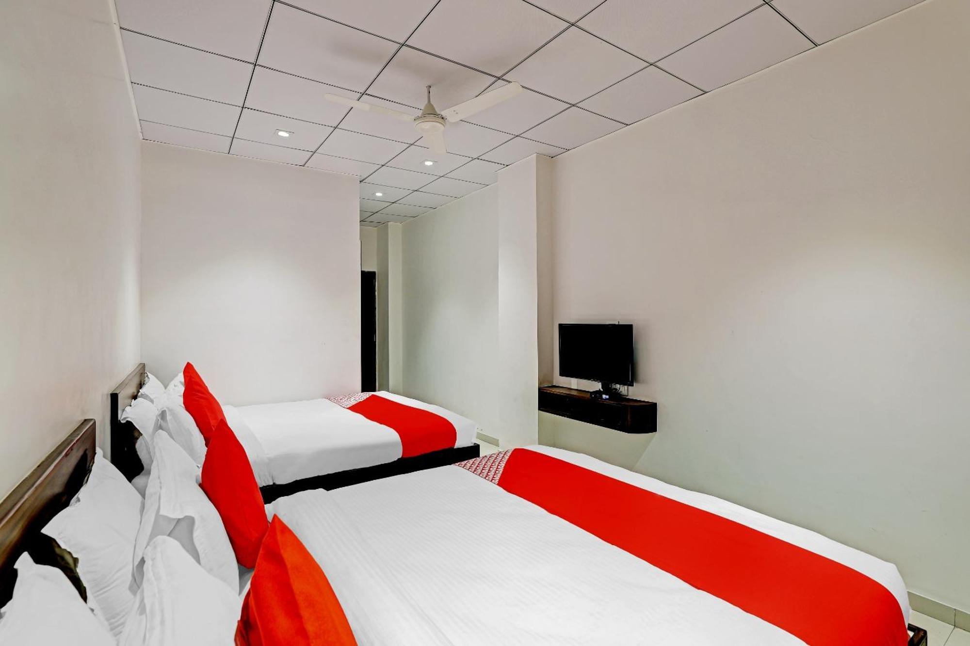 Hotel O Rishta And Jahan Banquet And Rooms Bhatha Экстерьер фото